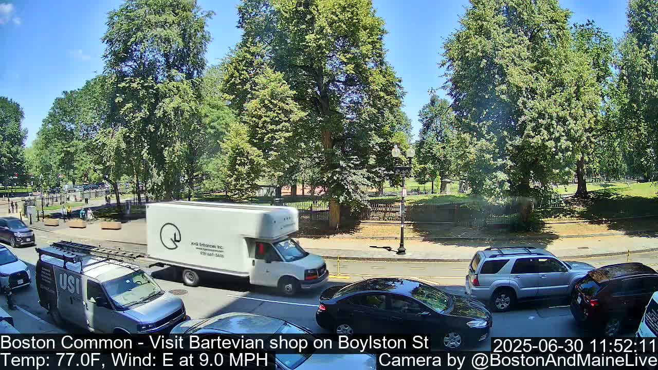 Boston Common at Boylston St.  Live Cam  - Boston , Massachusetts, USA