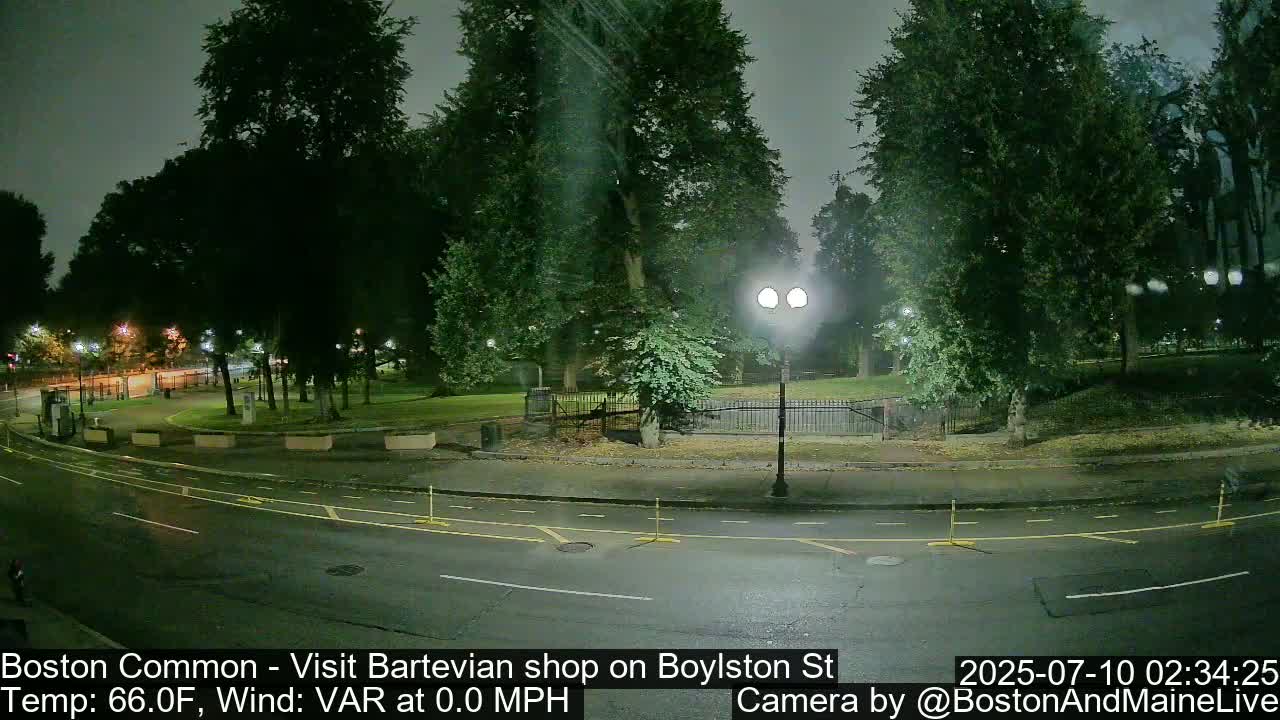Boston Common at Boylston St.  Live Cam  - Boston , Massachusetts, USA