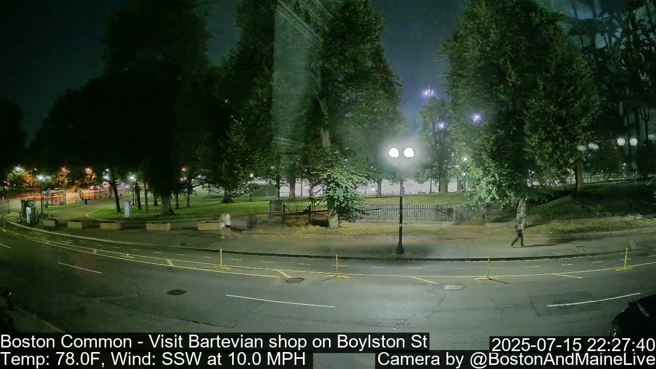 Boston Common at Boylston St.  Live Cam  - Boston , Massachusetts, USA