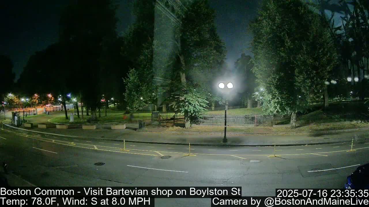 Boston Common at Boylston St.  Live Cam  - Boston , Massachusetts, USA