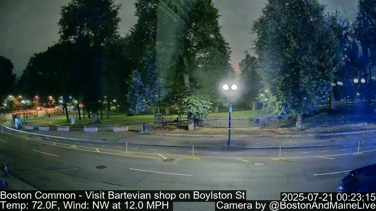 Boston Common at Boylston St.  Live Cam  - Boston , Massachusetts, USA