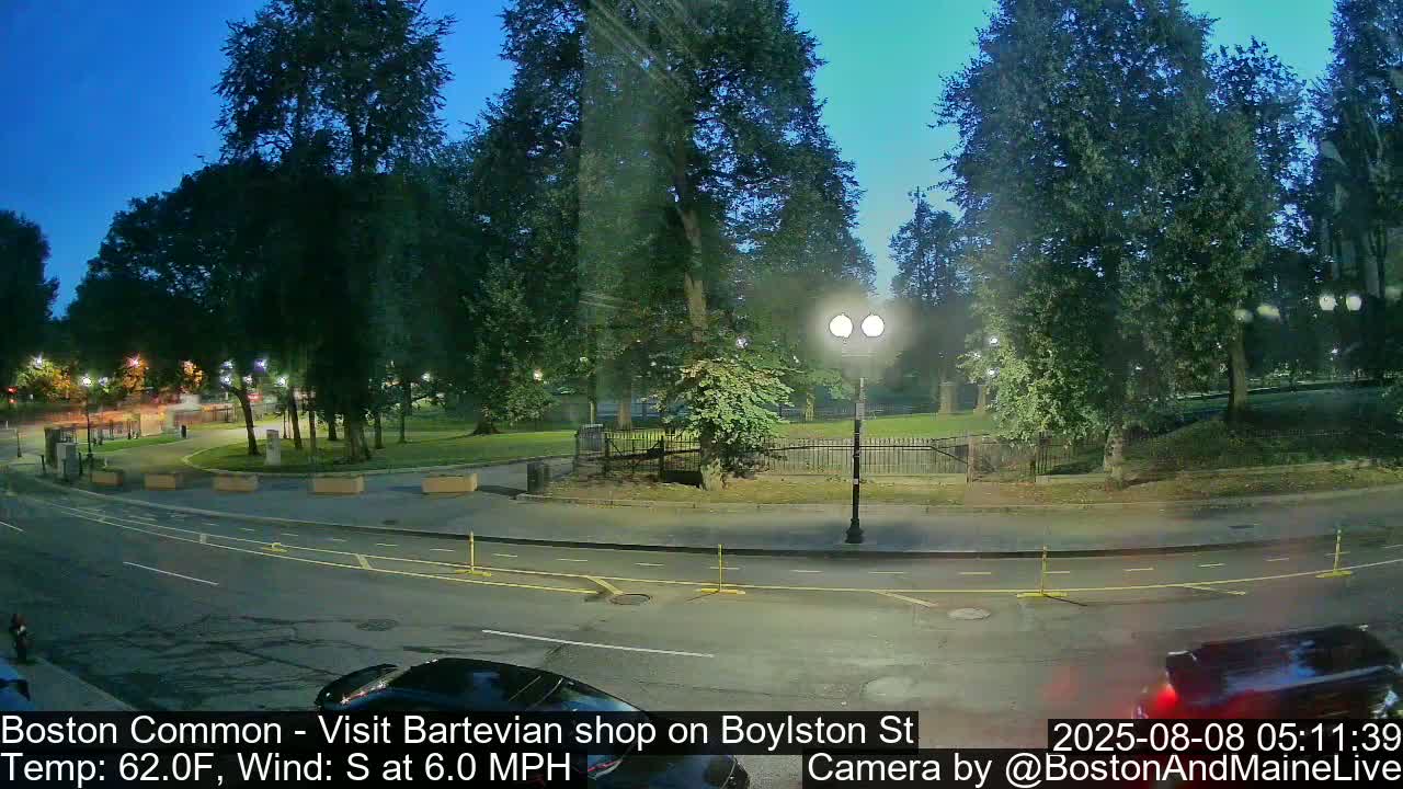 Boston Common at Boylston St.  Live Cam  - Boston , Massachusetts, USA