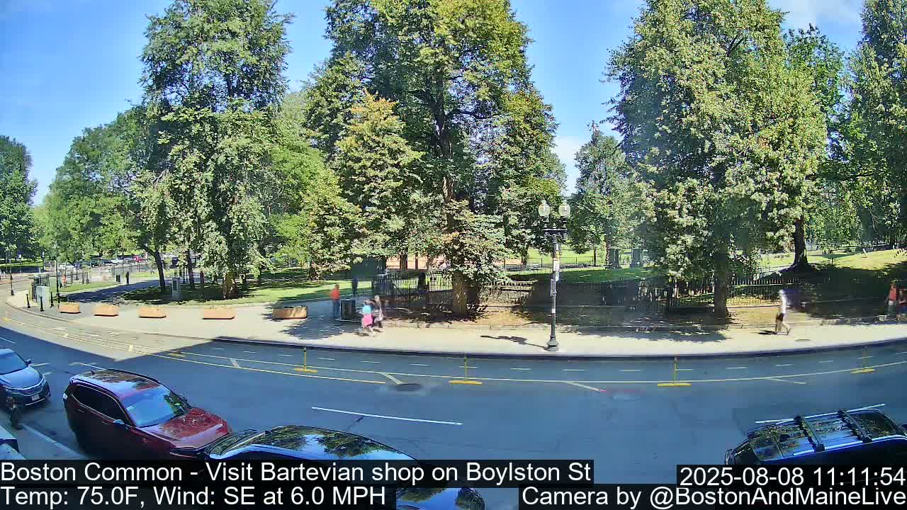 Boston Common at Boylston St.  Live Cam  - Boston , Massachusetts, USA
