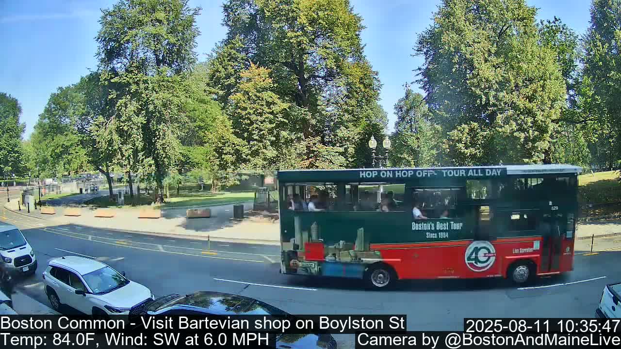 Boston Common at Boylston St.  Live Cam  - Boston , Massachusetts, USA