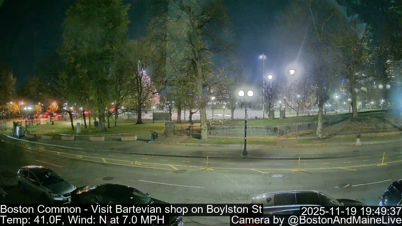Boston Common at Boylston St.  Live Cam  - Boston , Massachusetts, USA