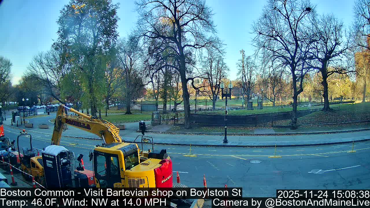 Boston Common at Boylston St.  Live Cam  - Boston , Massachusetts, USA