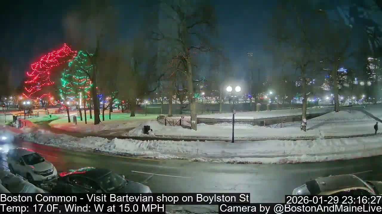 Boston Common at Boylston St.  Live Cam  - Boston , Massachusetts, USA