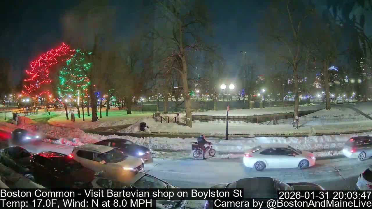 Boston Common at Boylston St.  Live Cam  - Boston , Massachusetts, USA