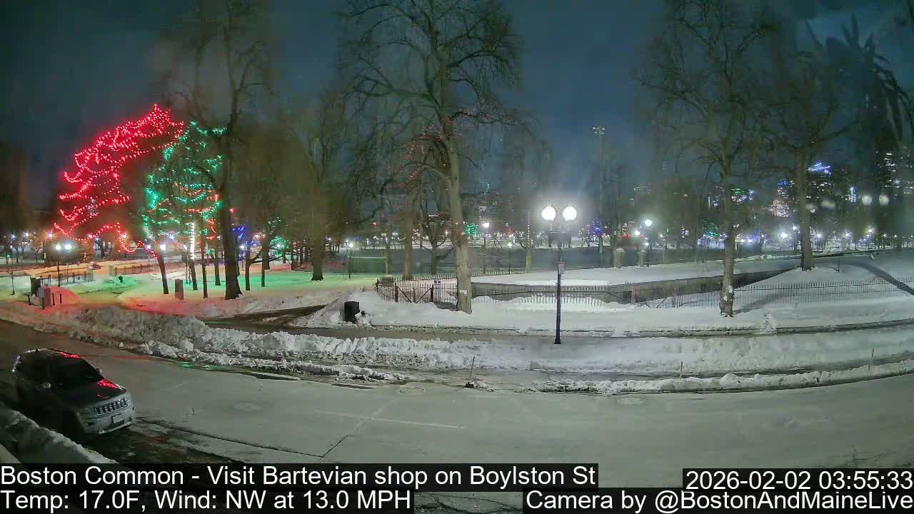 Boston Common at Boylston St.  Live Cam  - Boston , Massachusetts, USA