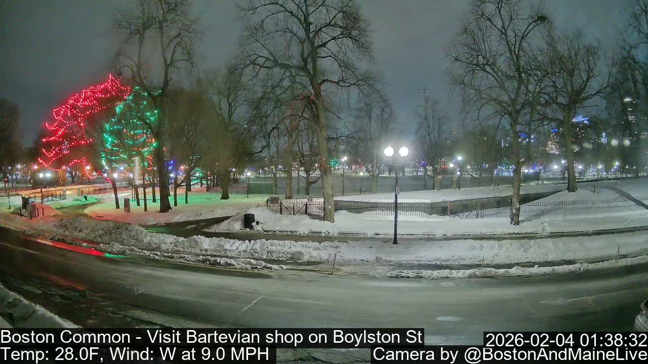 Boston Common at Boylston St.  Live Cam  - Boston , Massachusetts, USA