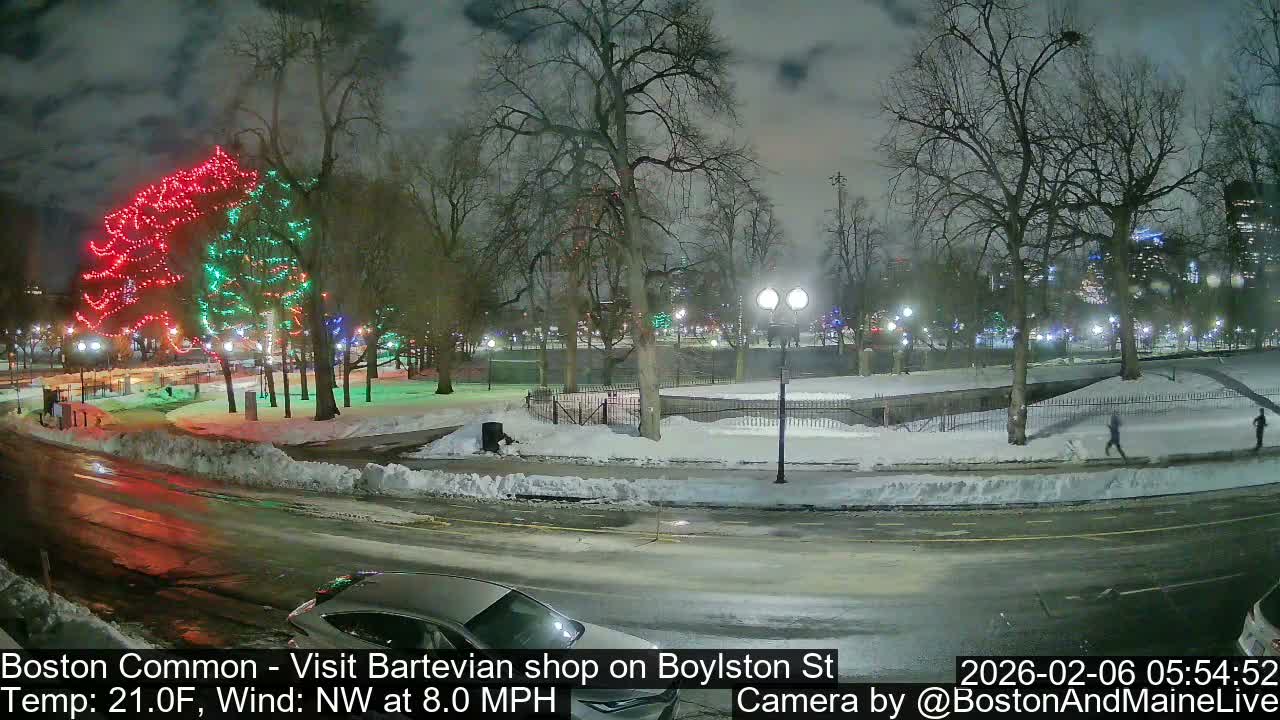 Boston Common at Boylston St.  Live Cam  - Boston , Massachusetts, USA