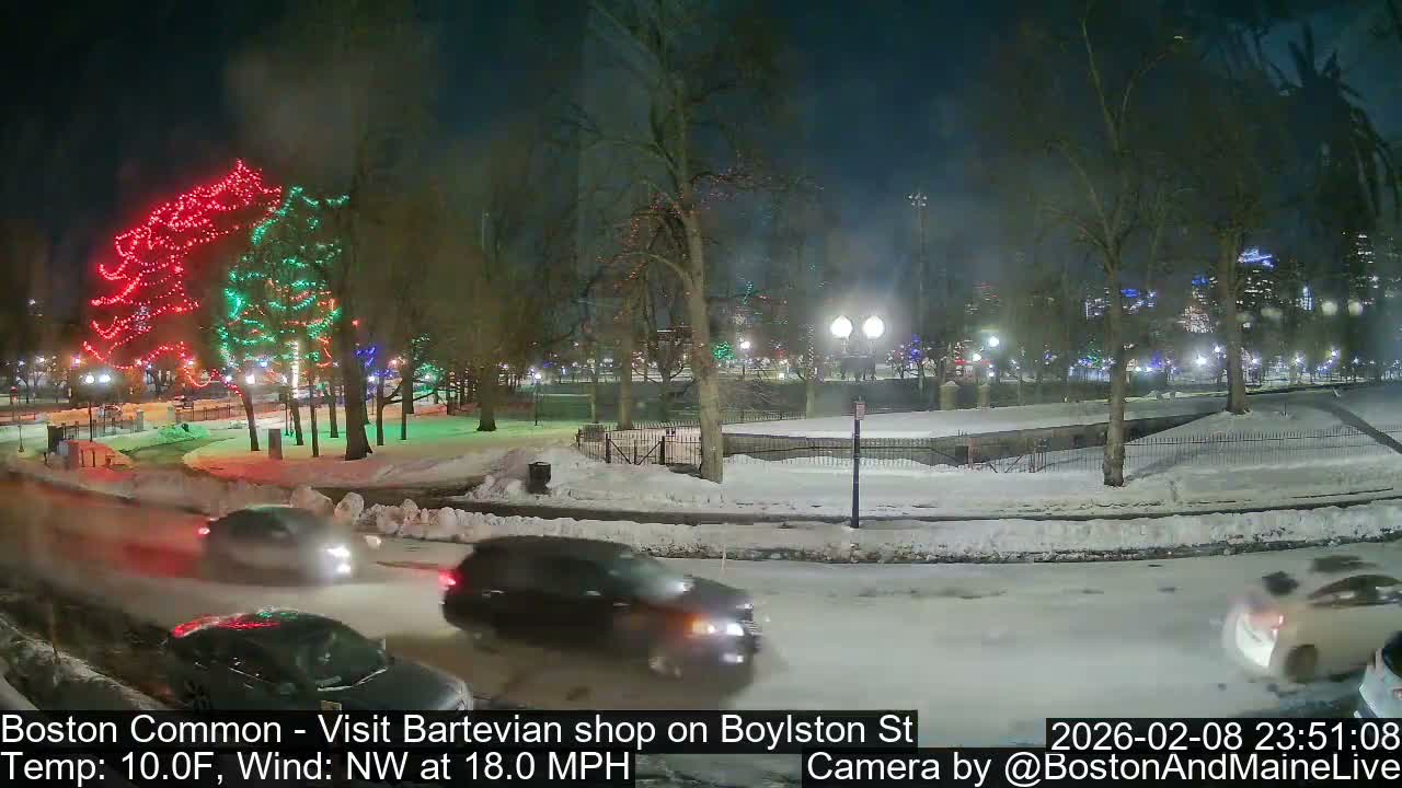 Boston Common at Boylston St.  Live Cam  - Boston , Massachusetts, USA