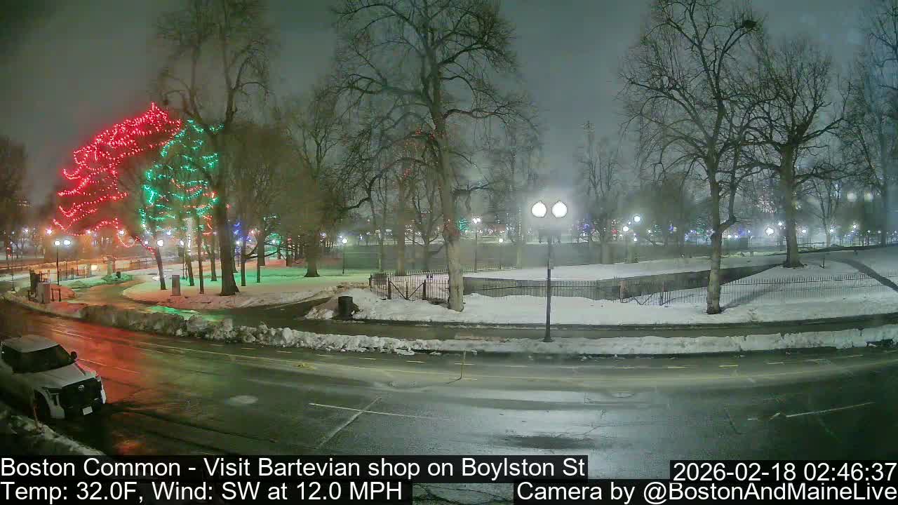 Boston Common at Boylston St.  Live Cam  - Boston , Massachusetts, USA