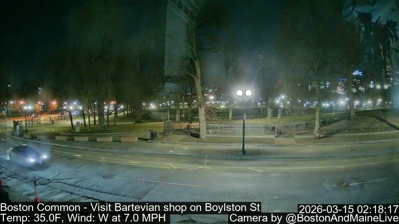 Boston Common at Boylston St.  Live Cam  - Boston , Massachusetts, USA