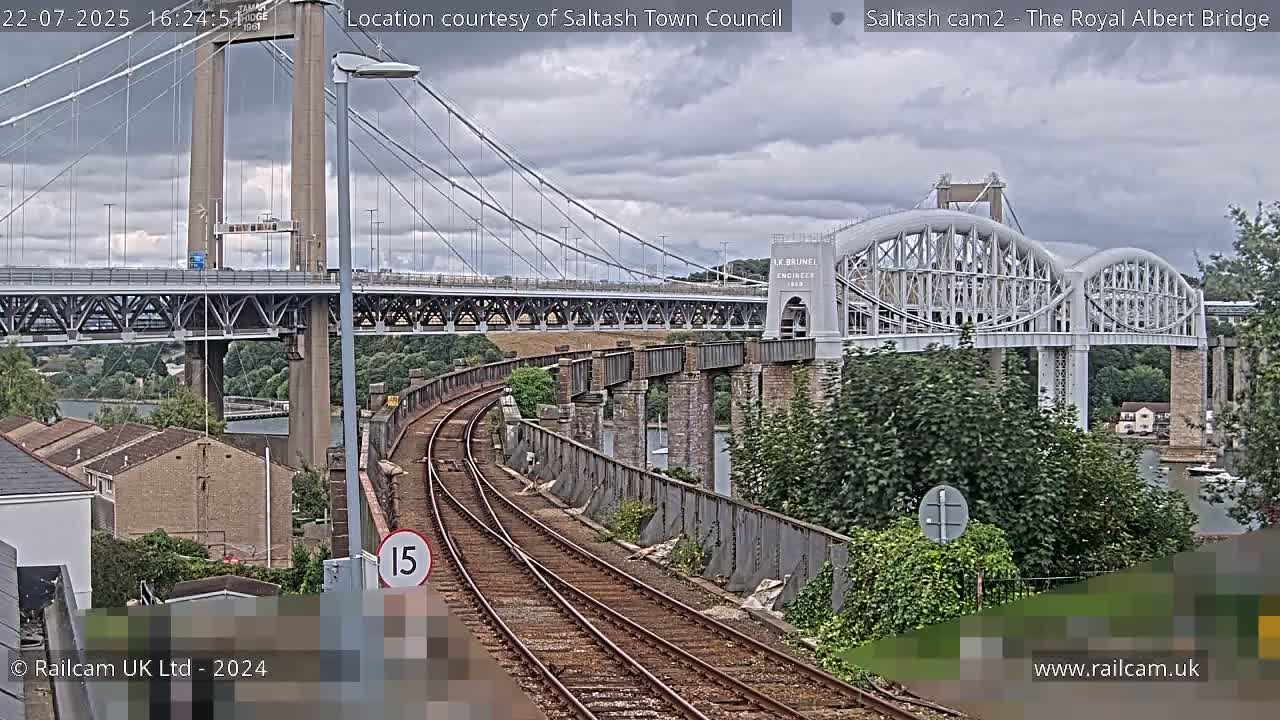 Saltash,  The Royal Albert Railway Bridge & Tamar Bridge / River Live Cam - Cornwall, South West, England, United Kingdom