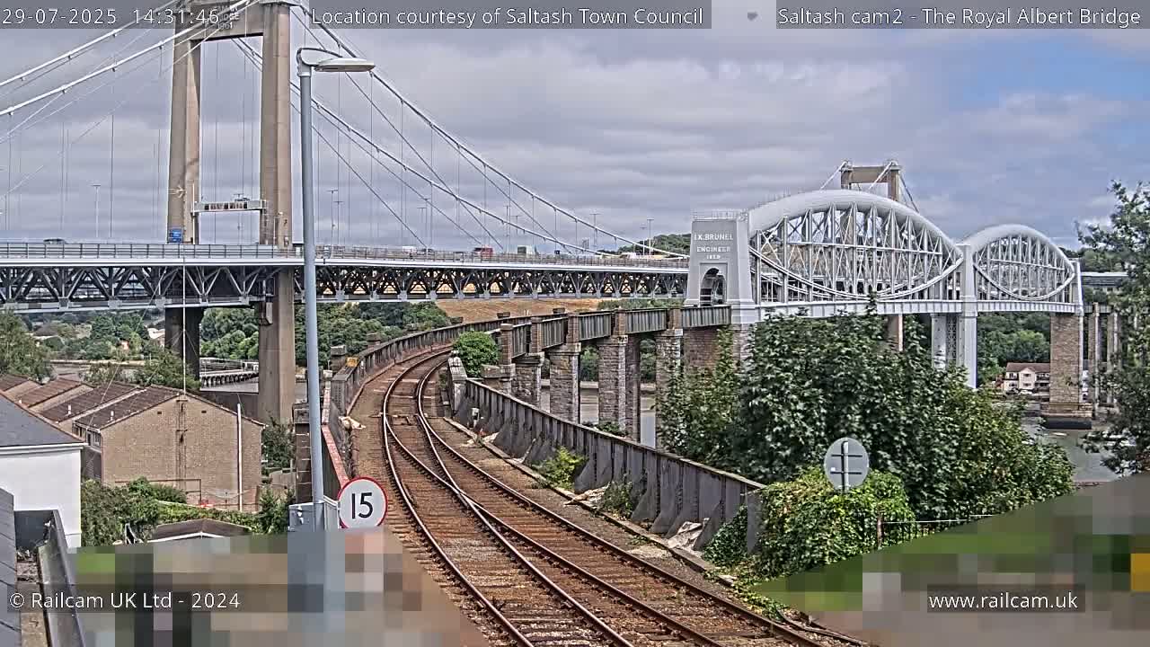 Saltash,  The Royal Albert Railway Bridge & Tamar Bridge / River Live Cam - Cornwall, South West, England, United Kingdom