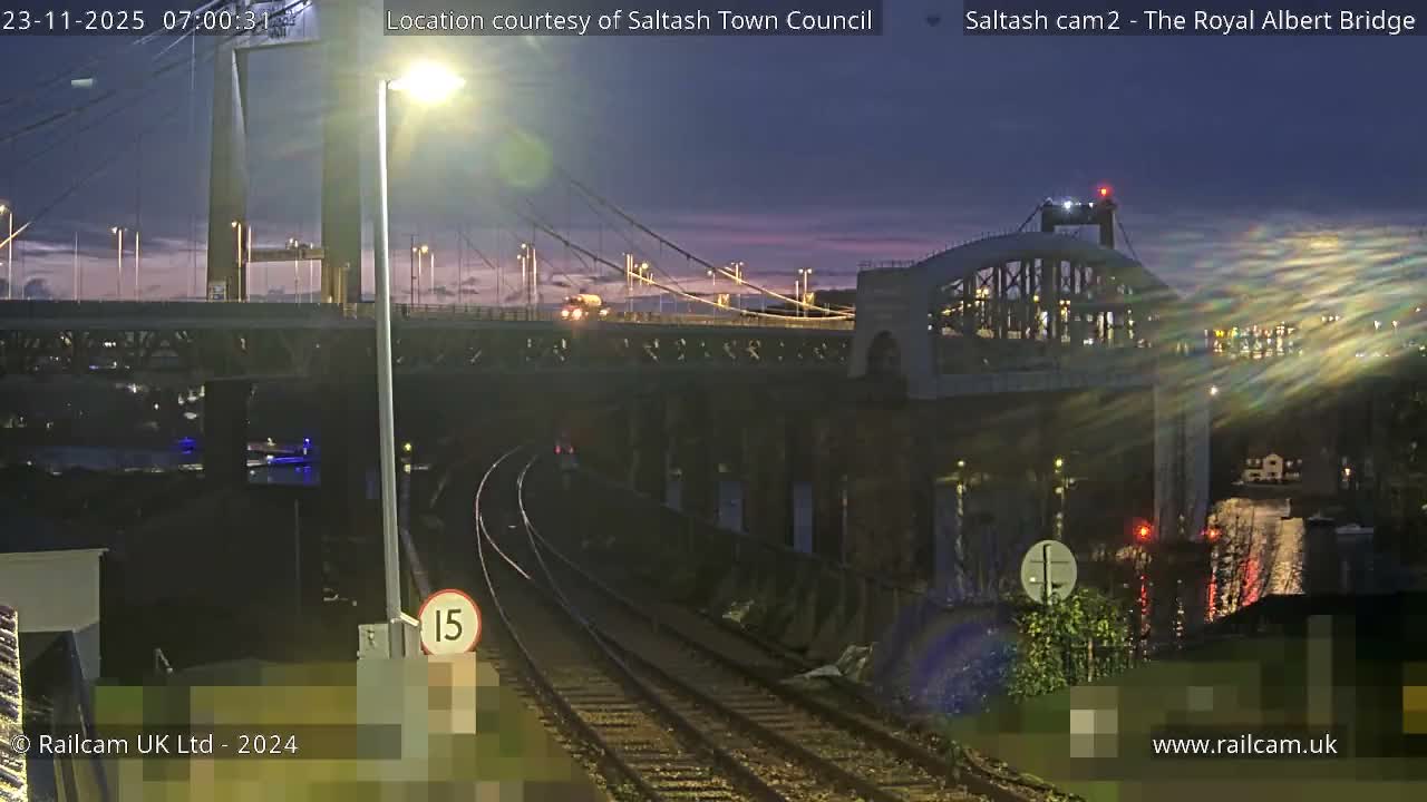 Saltash,  The Royal Albert Railway Bridge & Tamar Bridge / River Live Cam - Cornwall, South West, England, United Kingdom