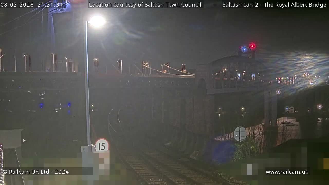 Saltash,  The Royal Albert Railway Bridge & Tamar Bridge / River Live Cam - Cornwall, South West, England, United Kingdom
