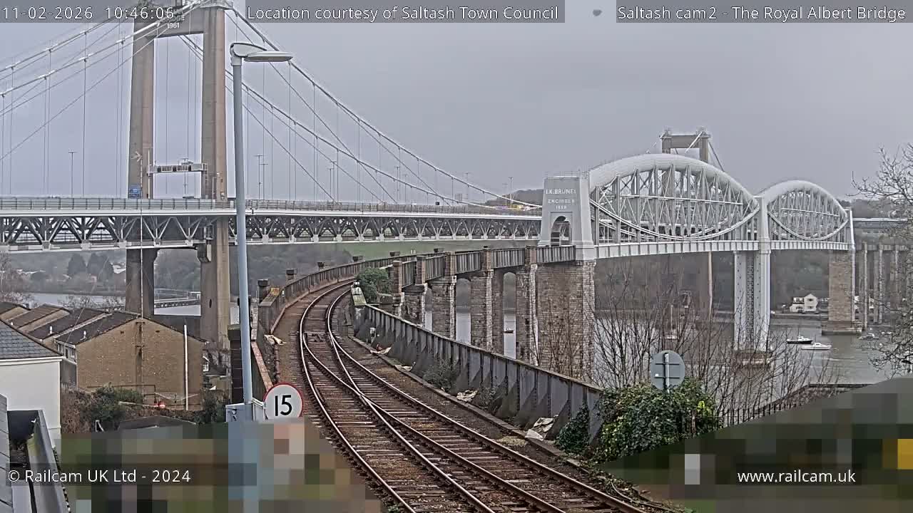 Saltash,  The Royal Albert Railway Bridge & Tamar Bridge / River Live Cam - Cornwall, South West, England, United Kingdom