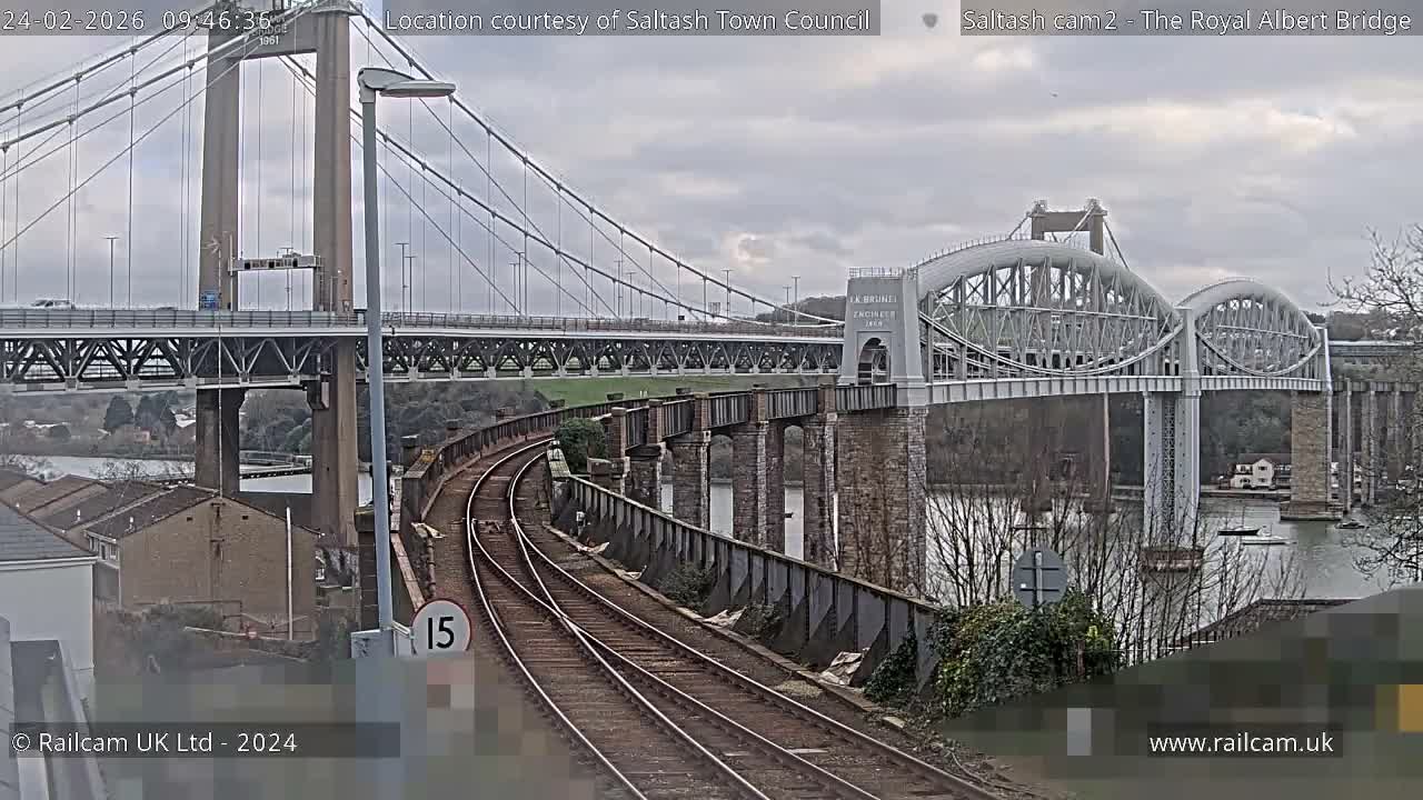 Saltash,  The Royal Albert Railway Bridge & Tamar Bridge / River Live Cam - Cornwall, South West, England, United Kingdom