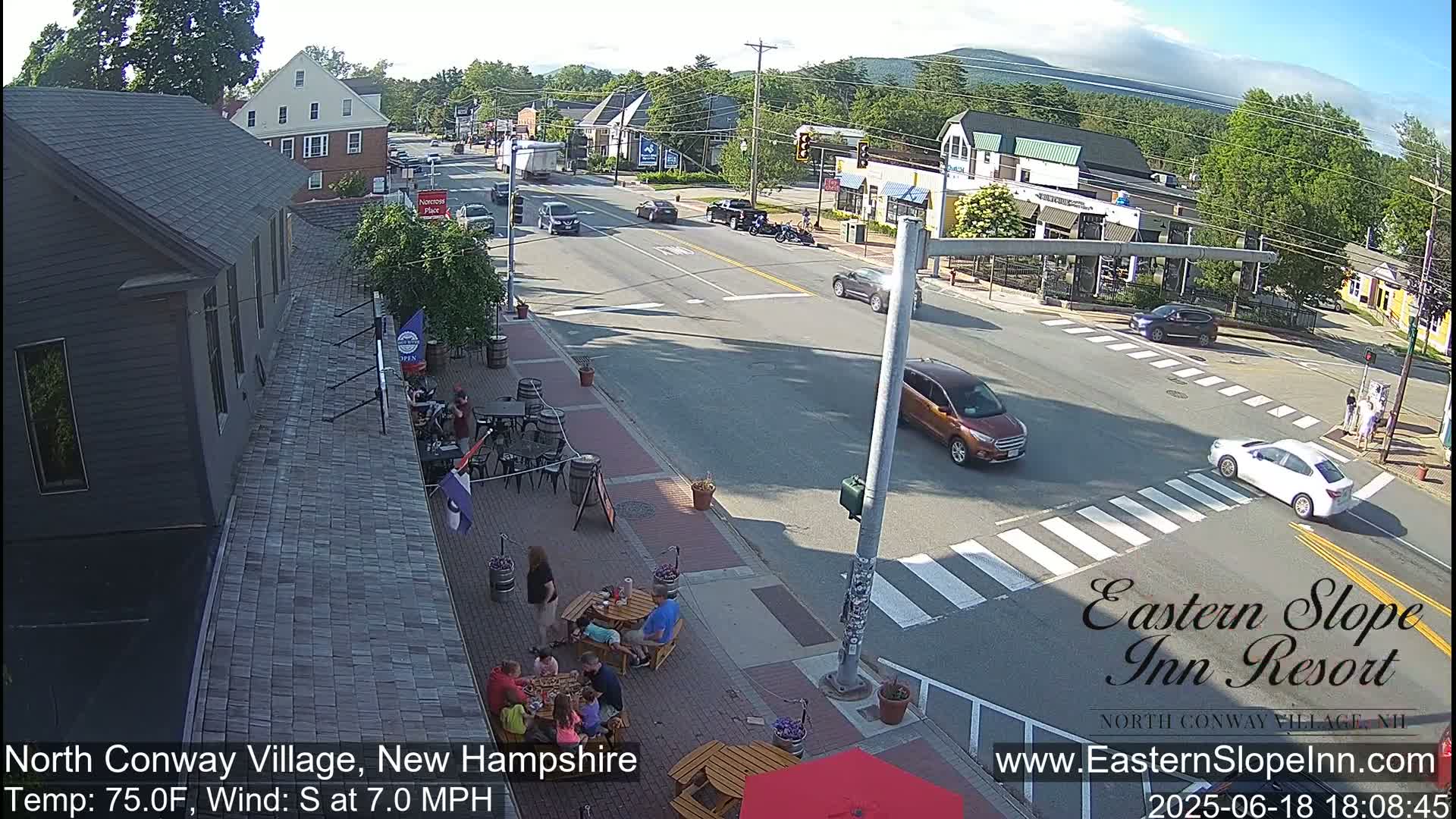 North Conway Village Live Cam - Conway, Carroll, New Hampshire, USA