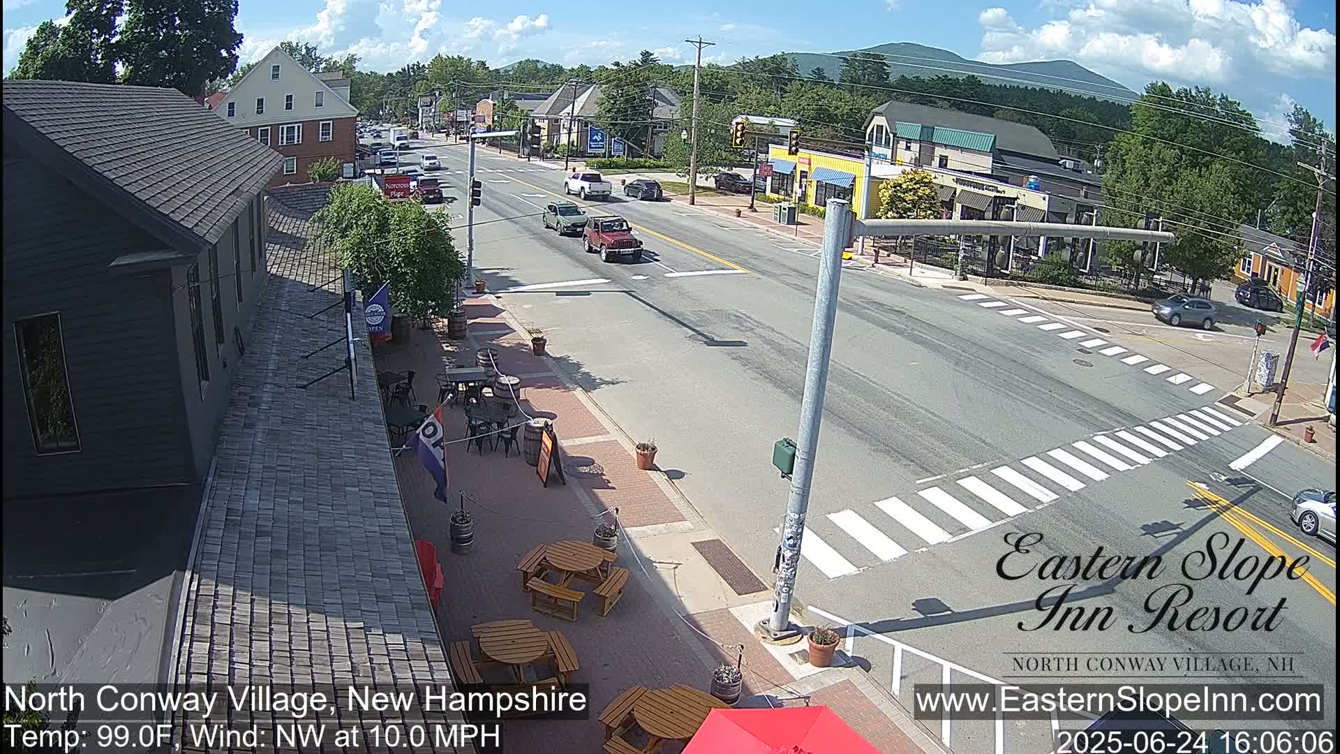 North Conway Village Live Cam - Conway, Carroll, New Hampshire, USA