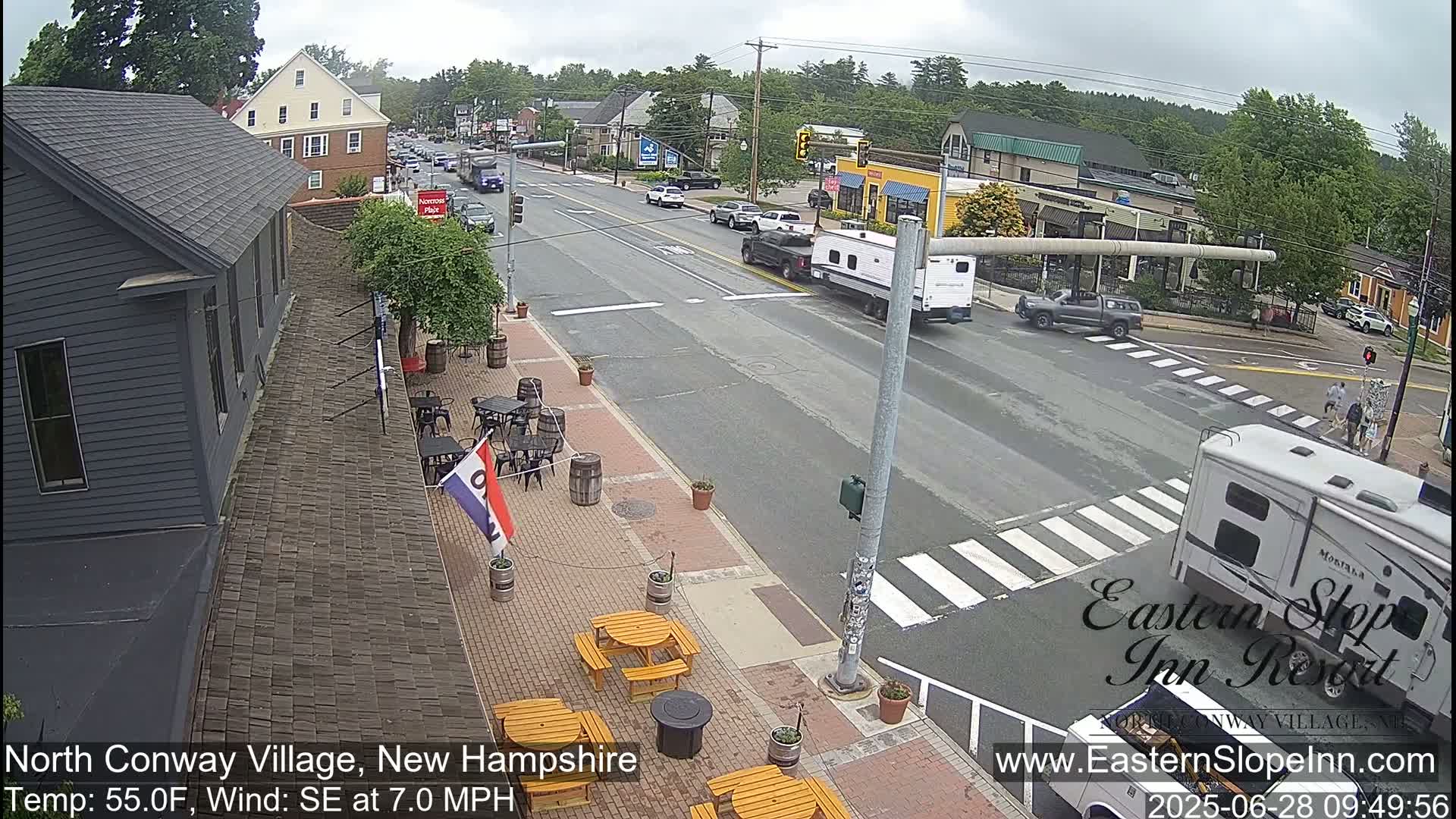 North Conway Village Live Cam - Conway, Carroll, New Hampshire, USA