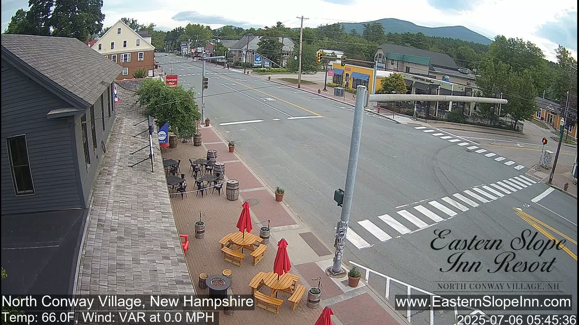 North Conway Village Live Cam - Conway, Carroll, New Hampshire, USA
