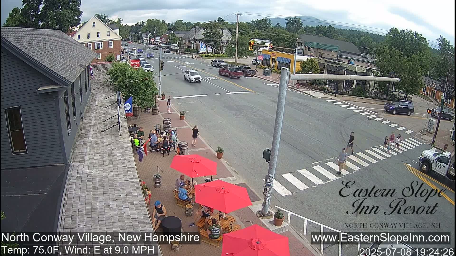 North Conway Village Live Cam - Conway, Carroll, New Hampshire, USA