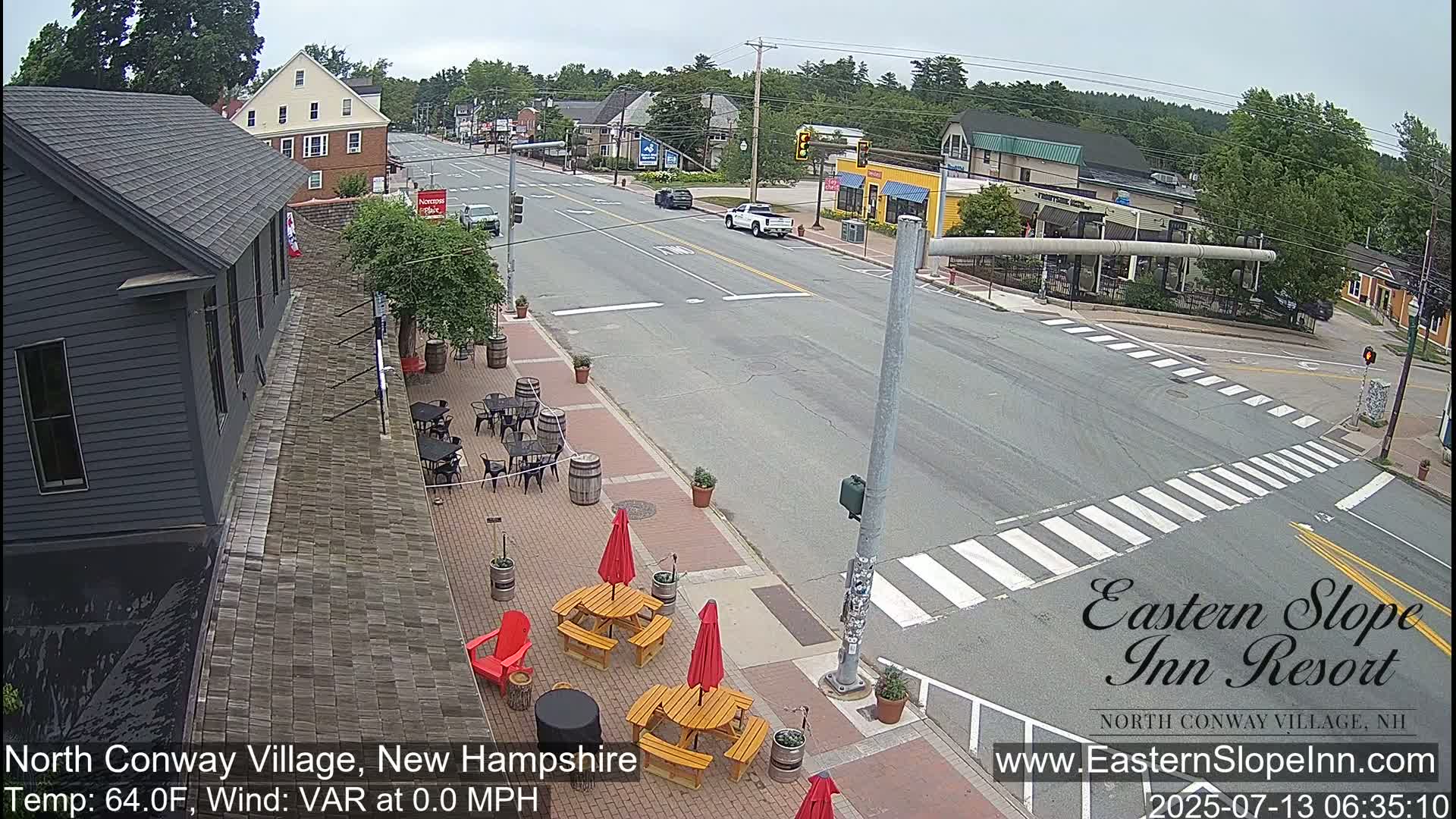 North Conway Village Live Cam - Conway, Carroll, New Hampshire, USA