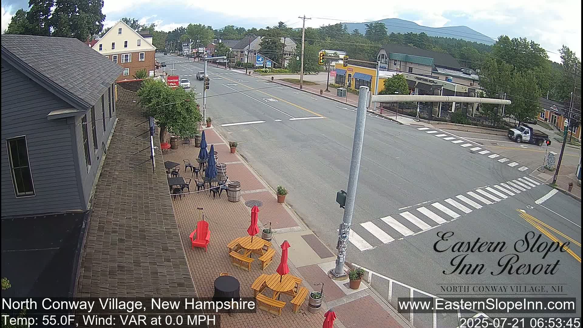 North Conway Village Live Cam - Conway, Carroll, New Hampshire, USA