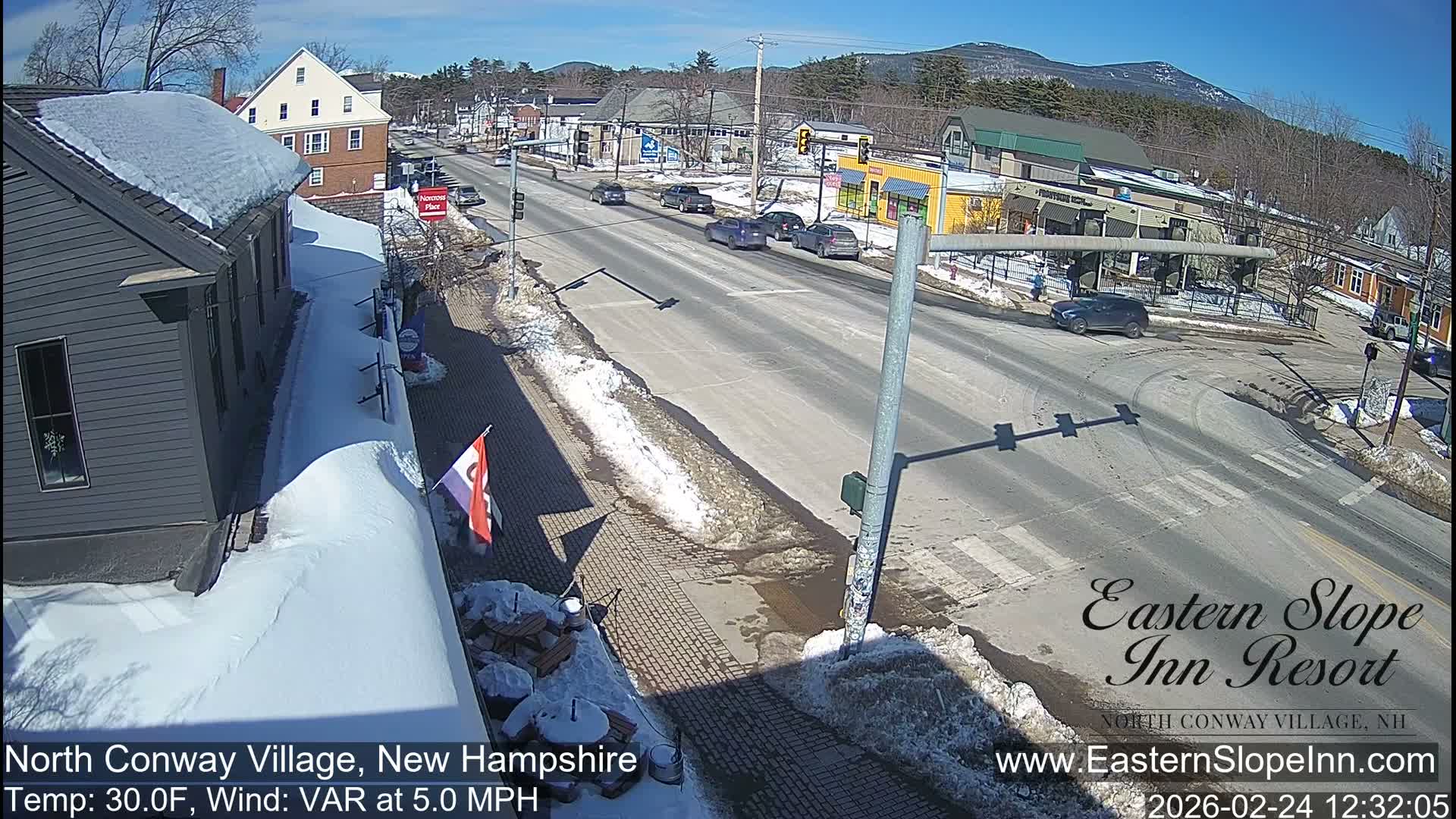 North Conway Village Live Cam - Conway, Carroll, New Hampshire, USA
