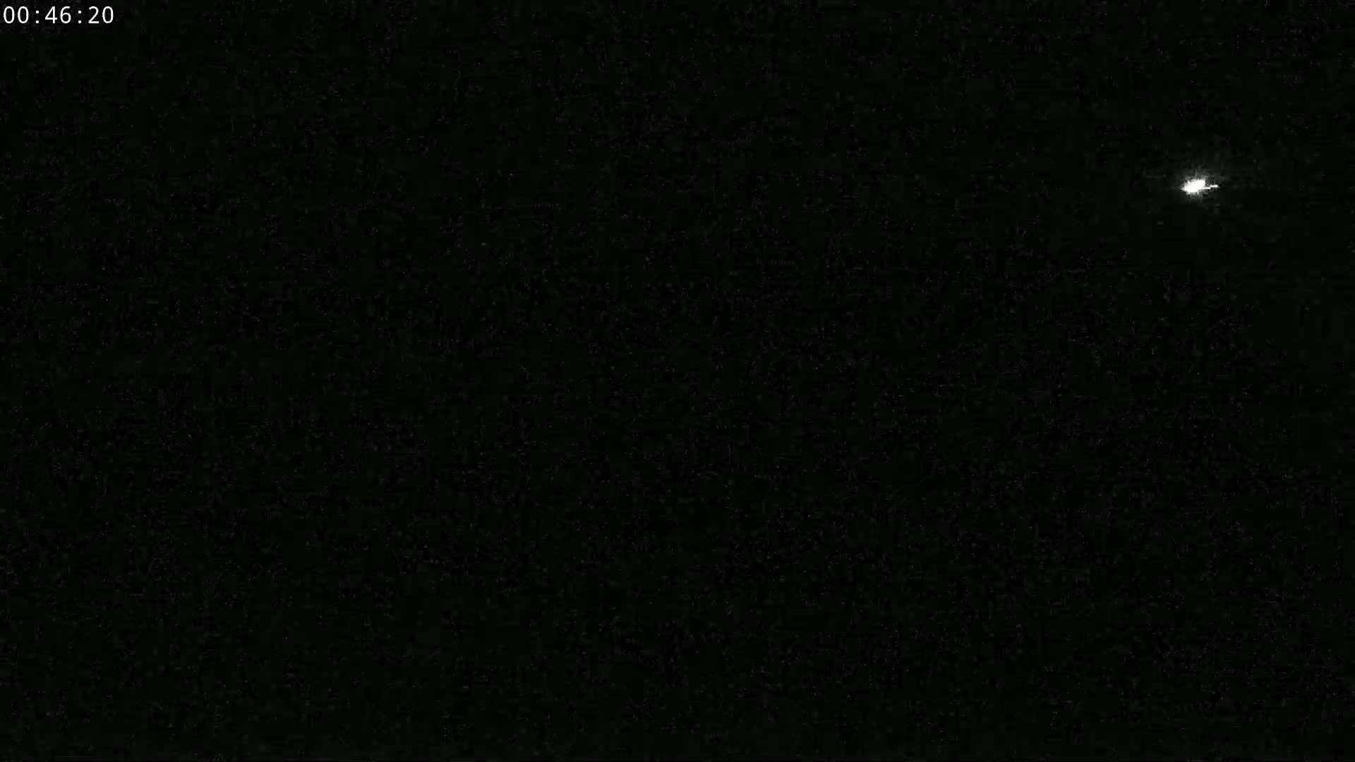 Audierne,  Passerelle des Capucins & Plage des Capucins Beach Live Cam - Quimper, Finistere, Bretagne, France