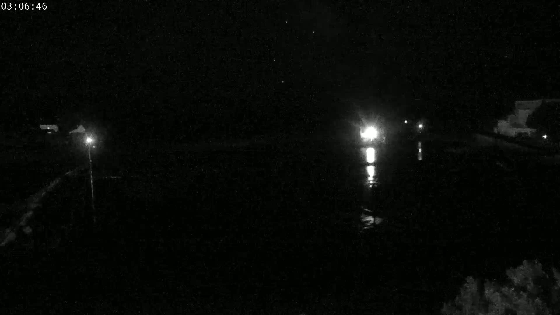 Audierne,  Passerelle des Capucins & Plage des Capucins Beach Live Cam - Quimper, Finistere, Bretagne, France