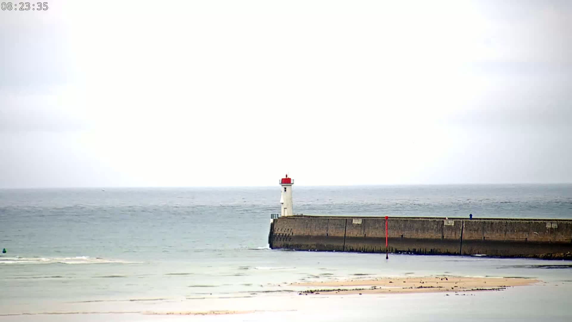 Audierne,  Passerelle des Capucins & Plage des Capucins Beach Live Cam - Quimper, Finistere, Bretagne, France