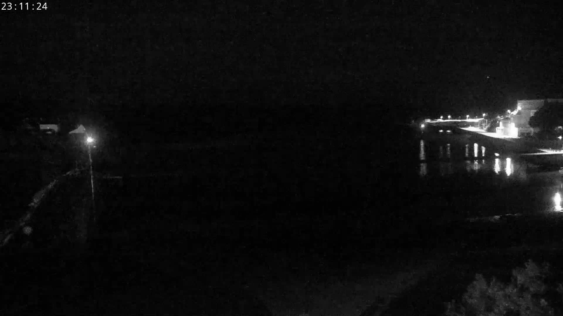 Audierne,  Passerelle des Capucins & Plage des Capucins Beach Live Cam - Quimper, Finistere, Bretagne, France