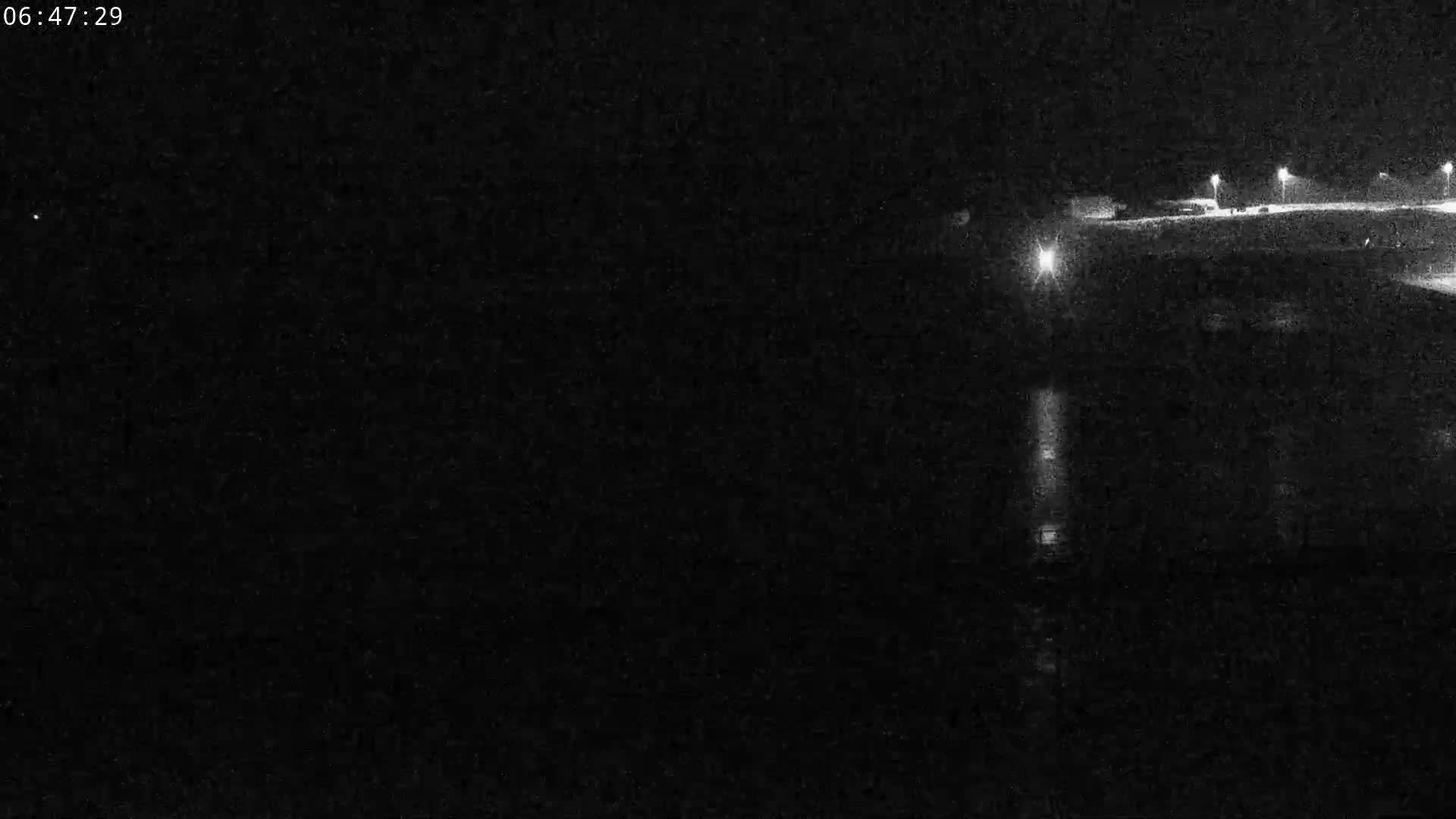 Audierne,  Passerelle des Capucins & Plage des Capucins Beach Live Cam - Quimper, Finistere, Bretagne, France