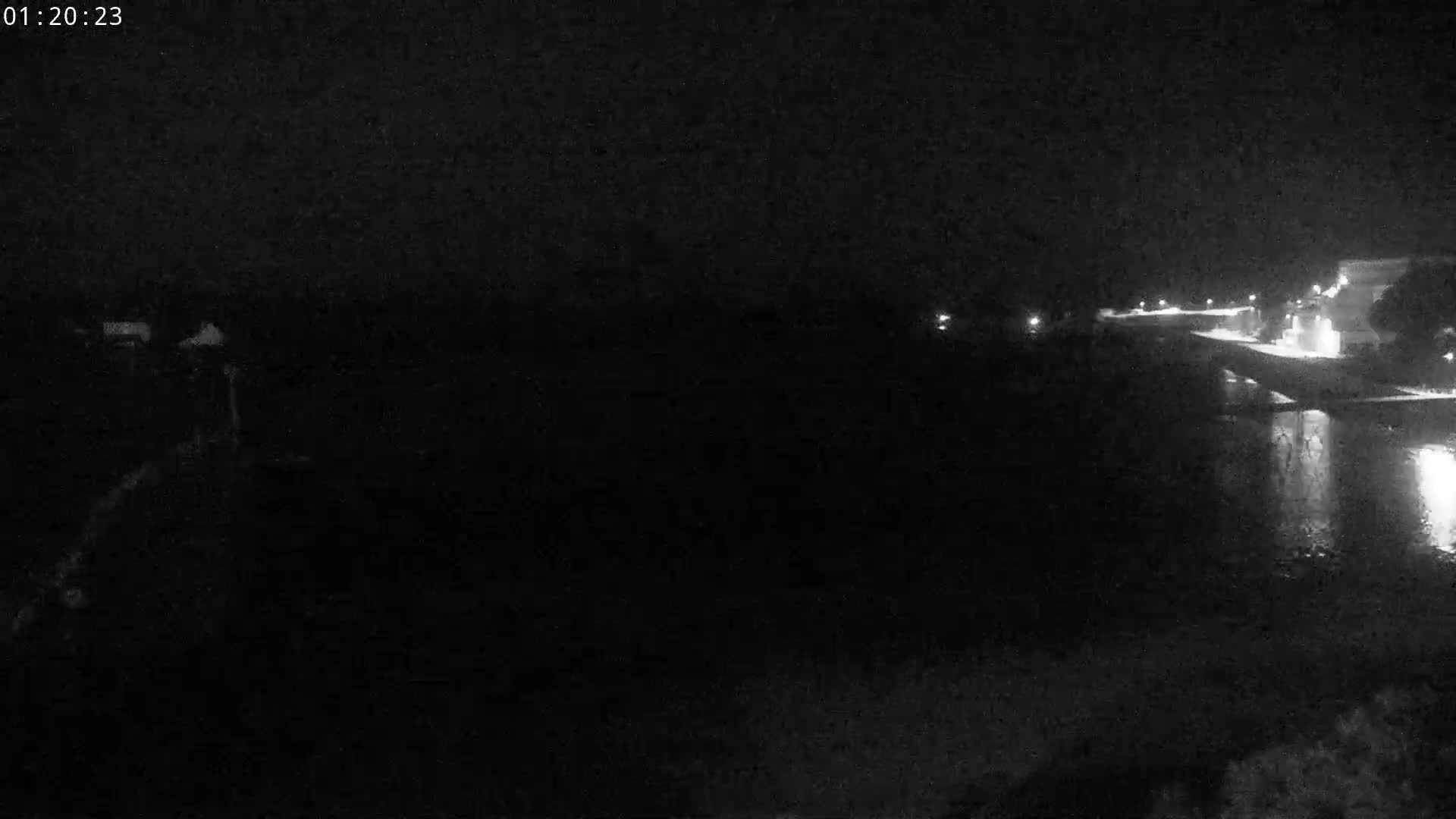 Audierne,  Passerelle des Capucins & Plage des Capucins Beach Live Cam - Quimper, Finistere, Bretagne, France