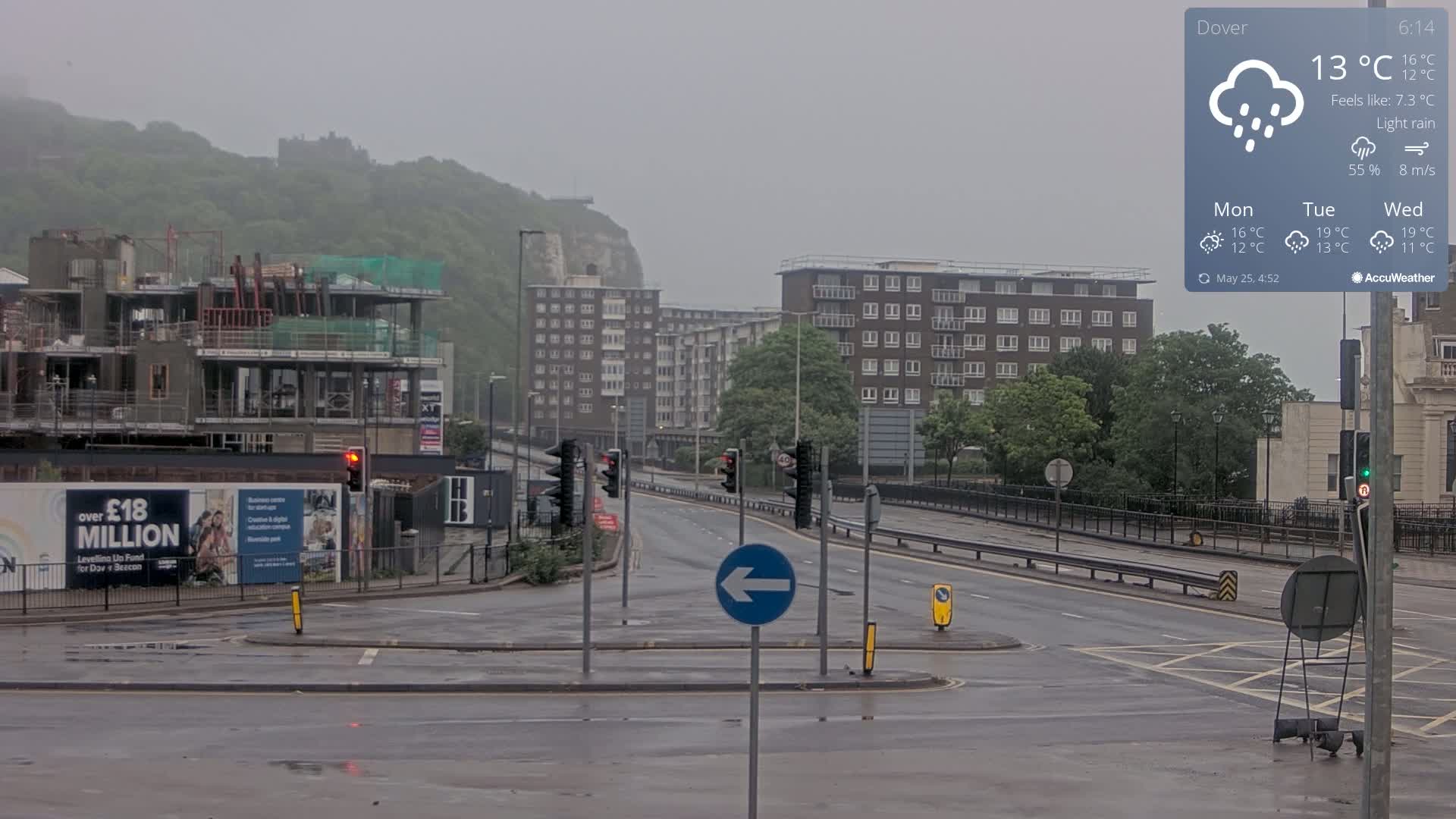 Dover Castle & A256 & A20 Junction Live Cam - Dover, Kent, South East, England, United Kingdom