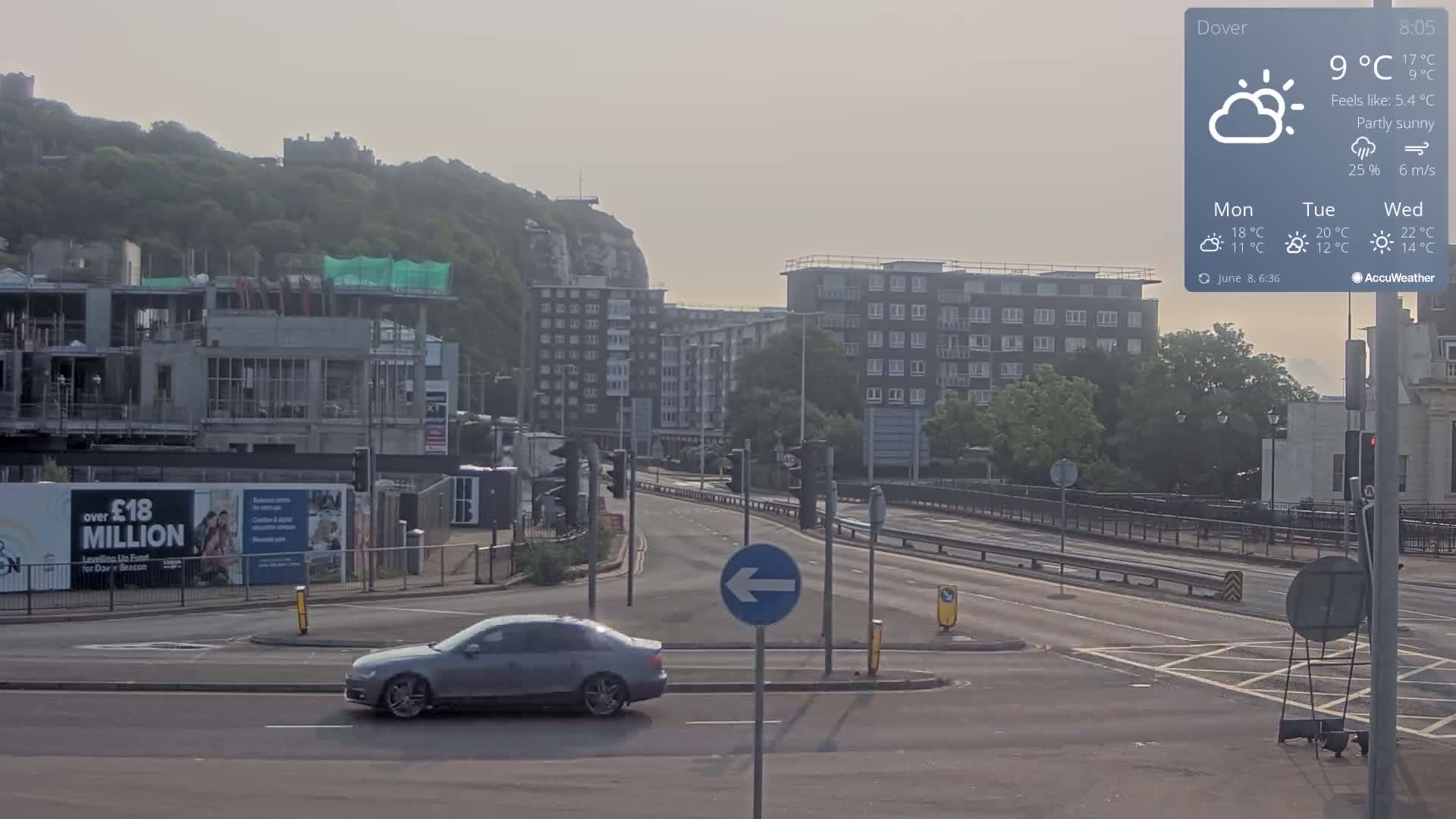 Dover Castle & A256 & A20 Junction Live Cam - Dover, Kent, South East, England, United Kingdom