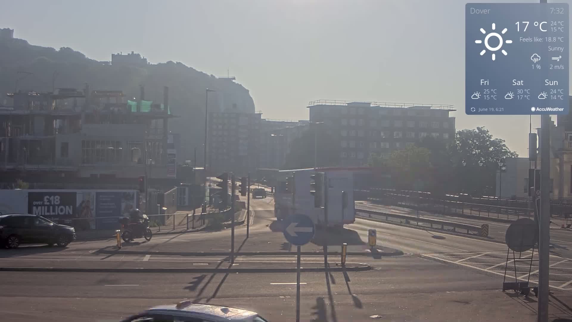 Dover Castle & A256 & A20 Junction Live Cam - Dover, Kent, South East, England, United Kingdom