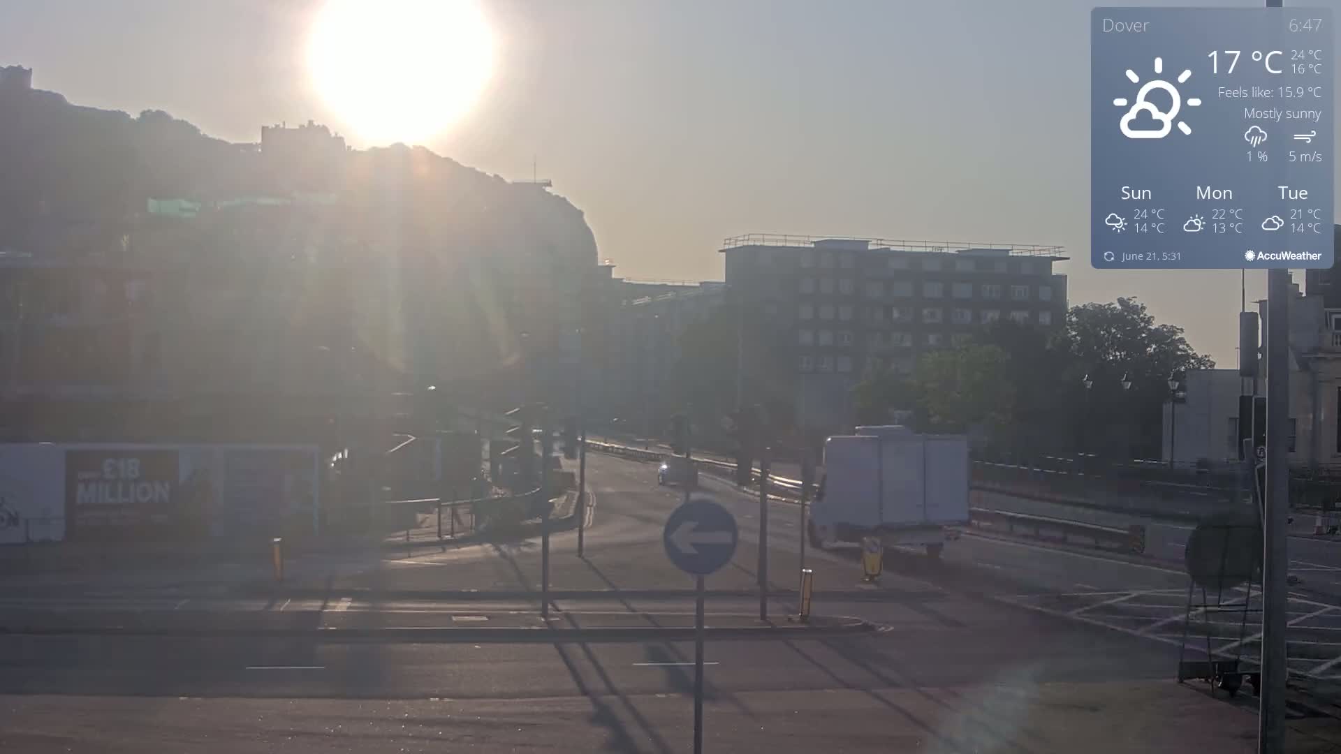 Dover Castle & A256 & A20 Junction Live Cam - Dover, Kent, South East, England, United Kingdom