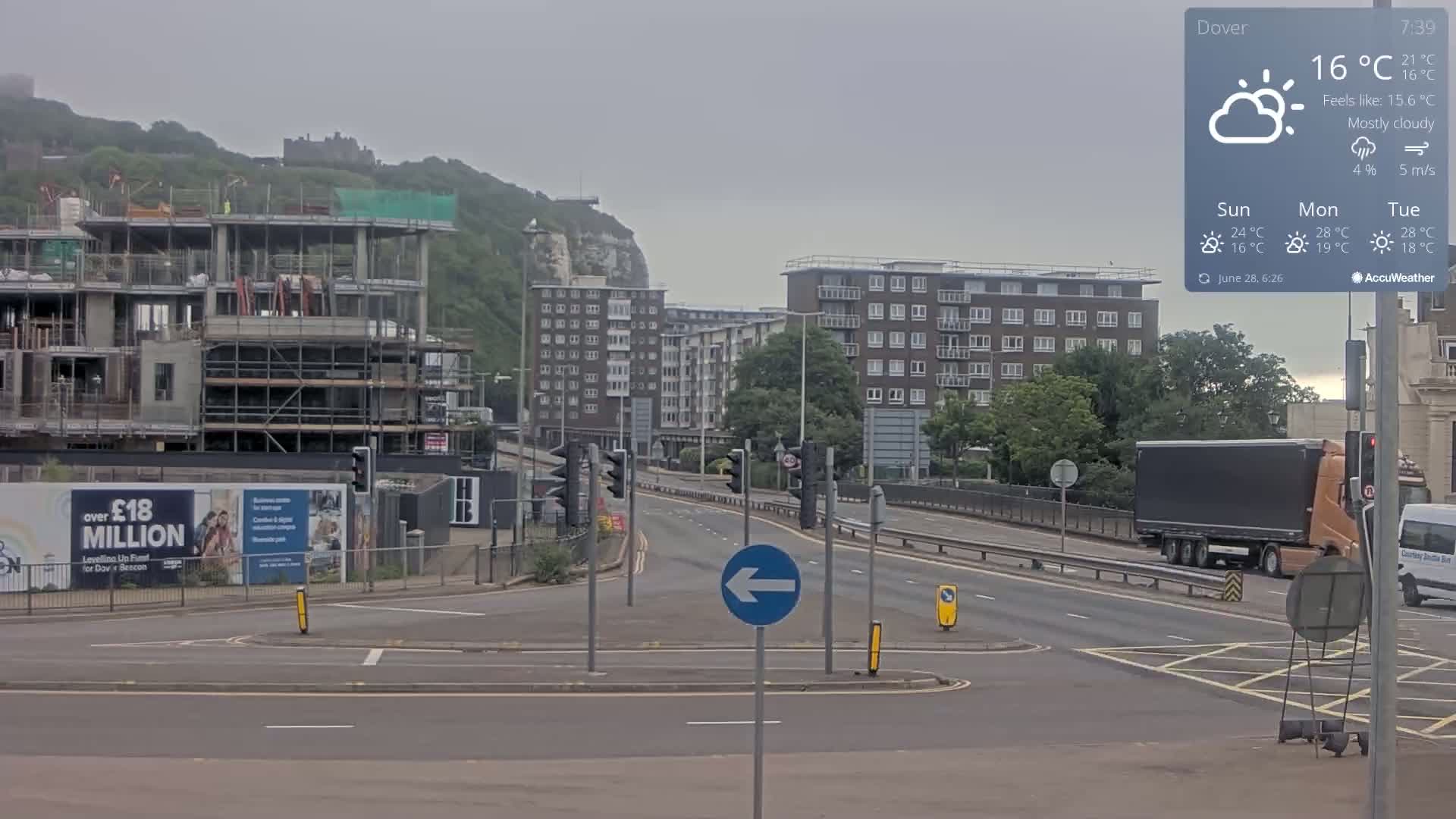 Dover Castle & A256 & A20 Junction Live Cam - Dover, Kent, South East, England, United Kingdom