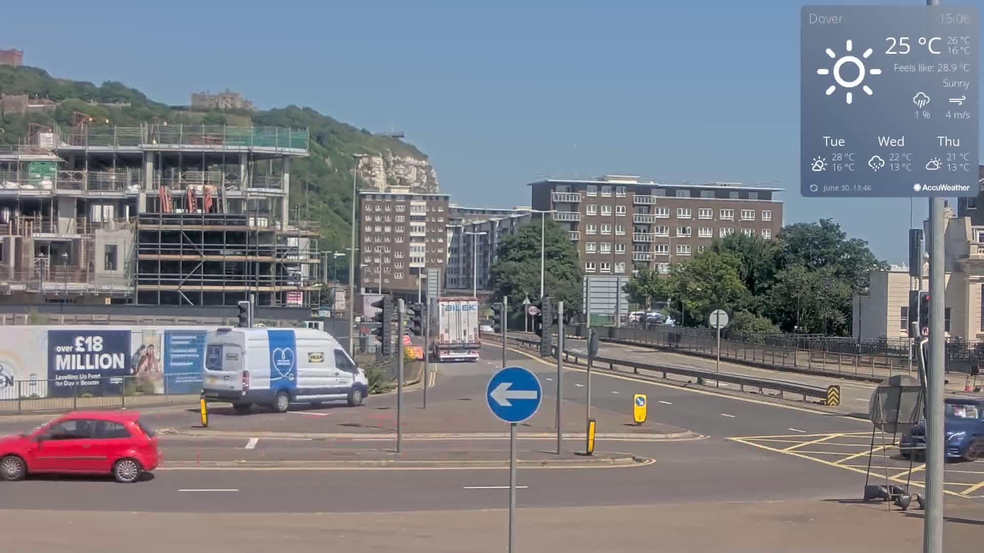 Dover Castle & A256 & A20 Junction Live Cam - Dover, Kent, South East, England, United Kingdom
