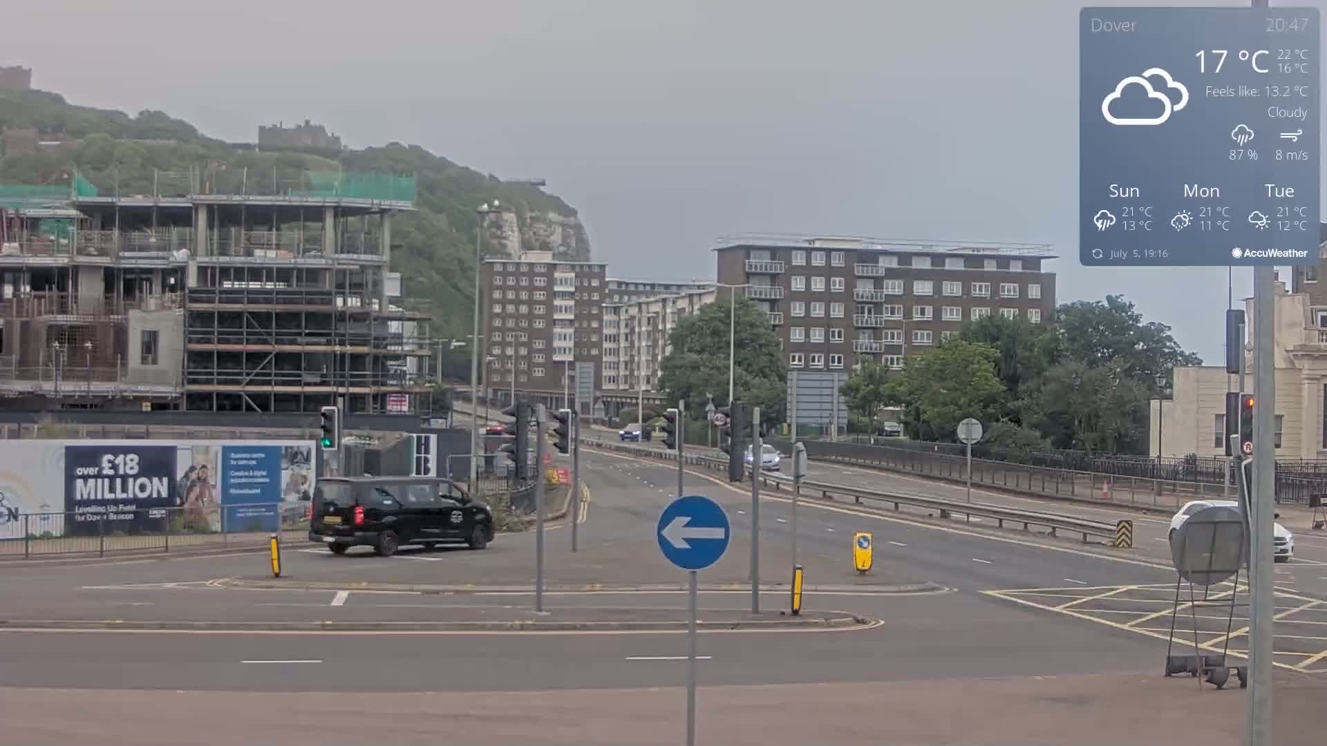 Dover Castle & A256 & A20 Junction Live Cam - Dover, Kent, South East, England, United Kingdom