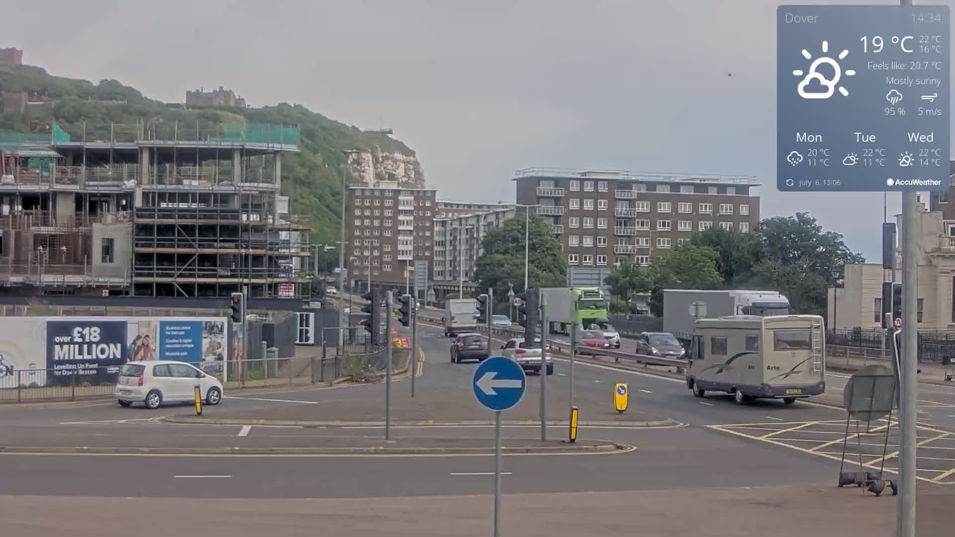Dover Castle & A256 & A20 Junction Live Cam - Dover, Kent, South East, England, United Kingdom
