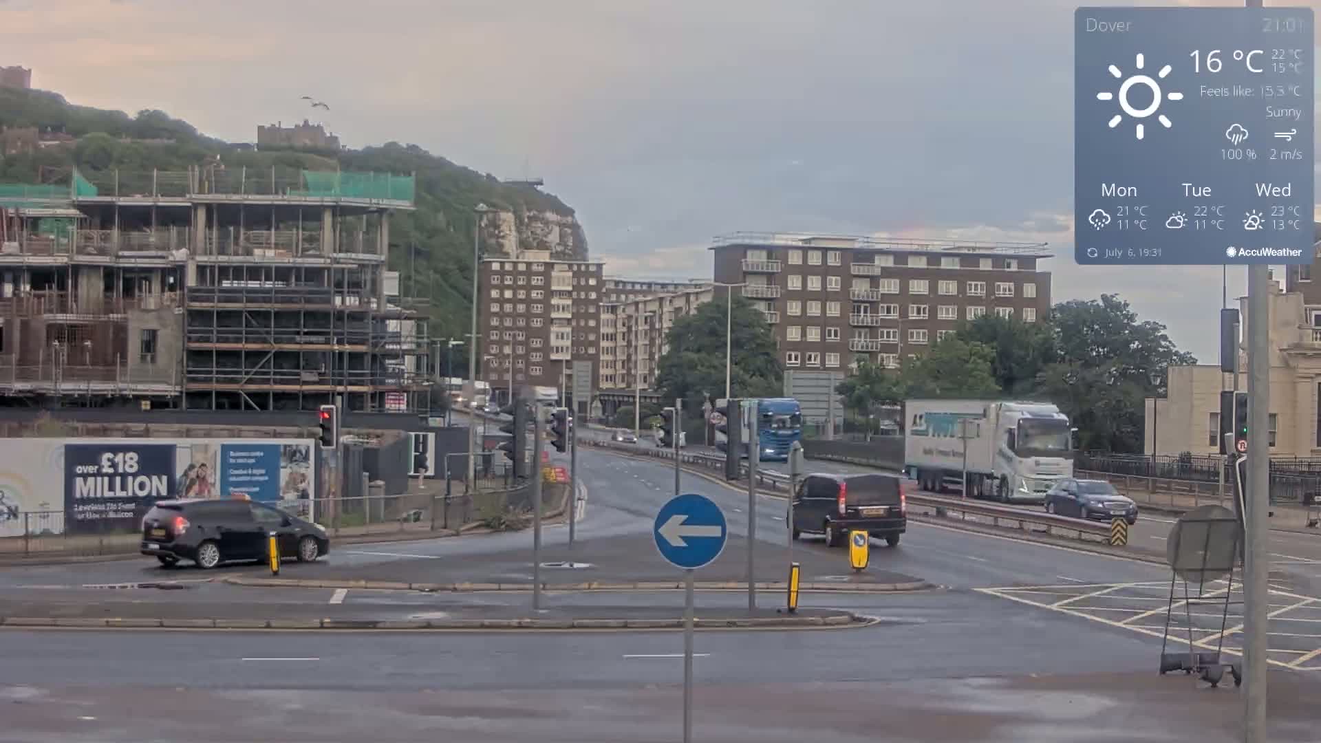 Dover Castle & A256 & A20 Junction Live Cam - Dover, Kent, South East, England, United Kingdom