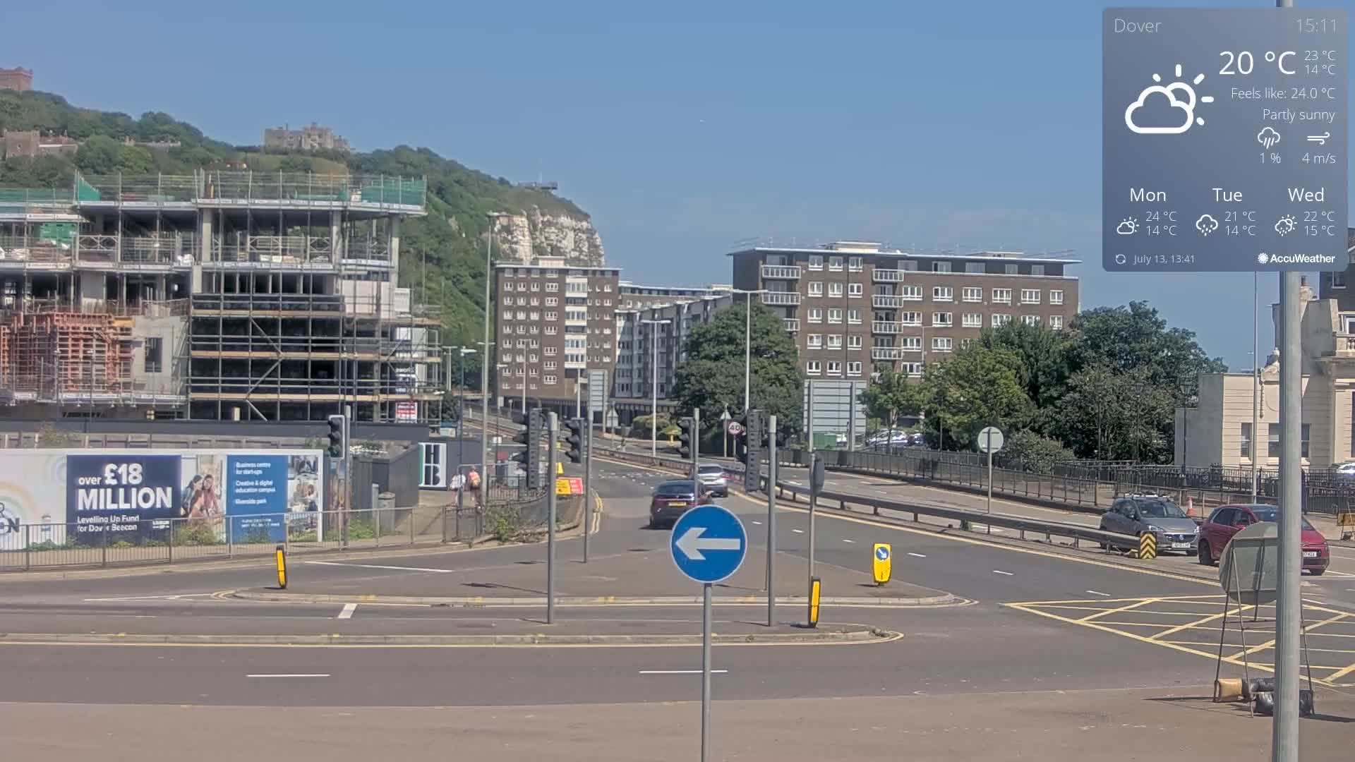 Dover Castle & A256 & A20 Junction Live Cam - Dover, Kent, South East, England, United Kingdom