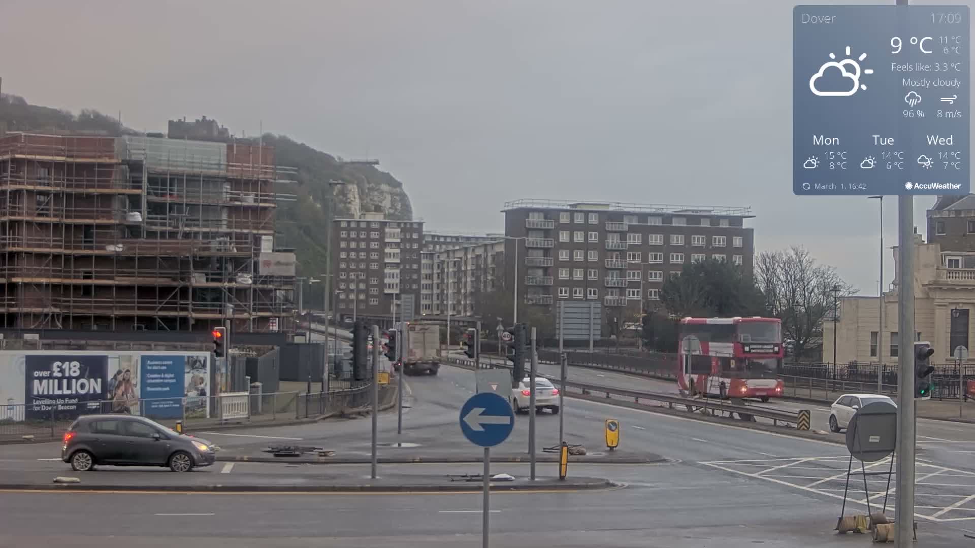 Dover Castle & A256 & A20 Junction Live Cam - Dover, Kent, South East, England, United Kingdom