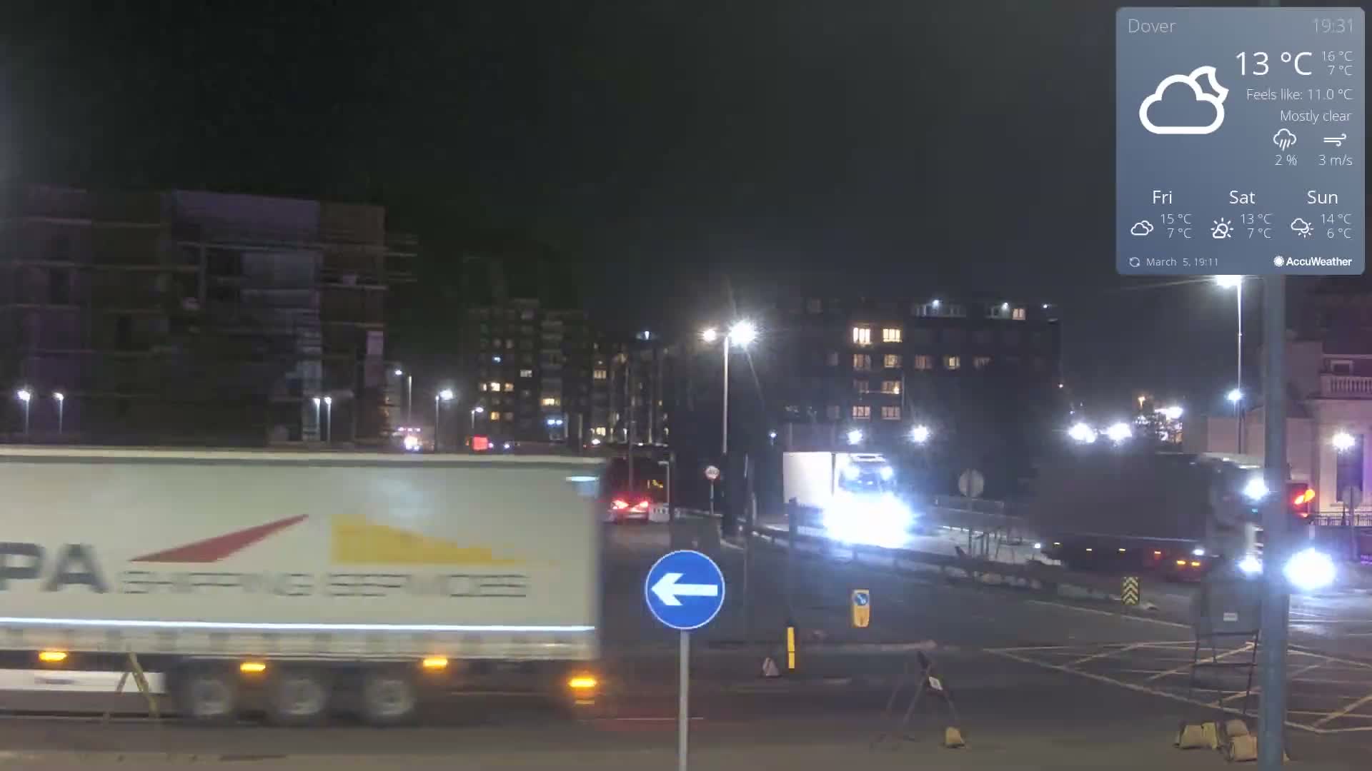 Dover Castle & A256 & A20 Junction Live Cam - Dover, Kent, South East, England, United Kingdom